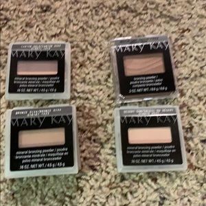 Mary Kay bronzing powder